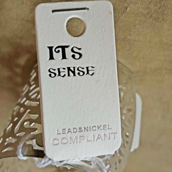 BRACELET, SILVER TONE METAL WITH CUT OUT DESIGNS,  6 ⅜ x 2 ½ INCHES, TAG ON, - Picture 6 of 6